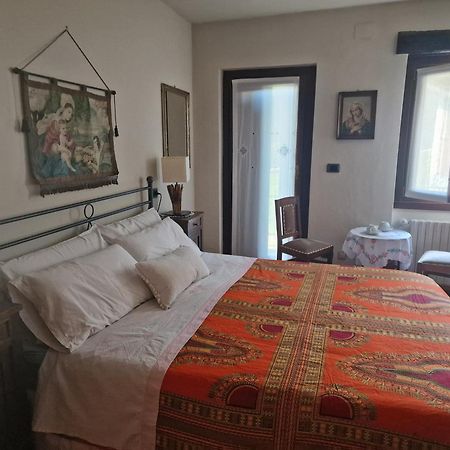 Ginetta Apartment Madonna Del Sasso Bagian luar foto