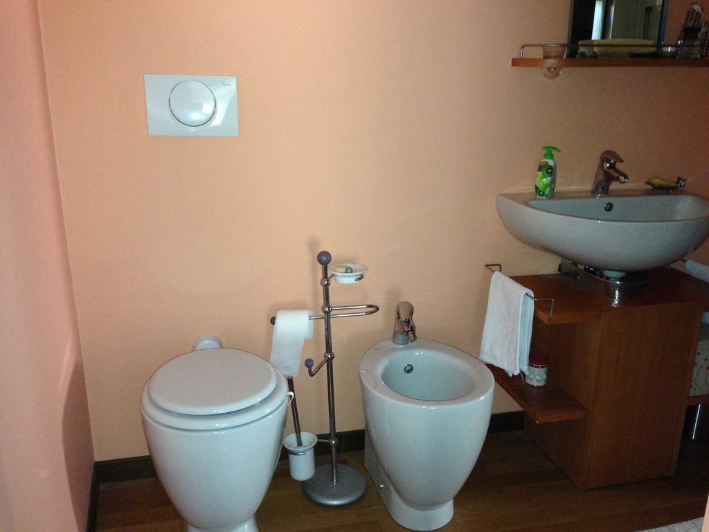 Ginetta Apartment Madonna Del Sasso Bagian luar foto
