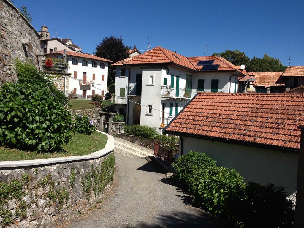 Ginetta Apartment Madonna Del Sasso Bagian luar foto