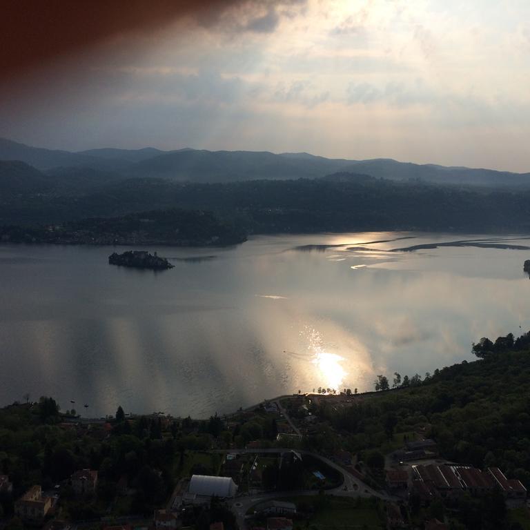 Ginetta Apartment Madonna Del Sasso Bagian luar foto